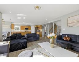 8903 176 Av Nw, Edmonton, AB T5Z0A7 Photo 10