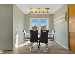 8903 176 Av Nw, Edmonton, AB T5Z0A7 Photo 17