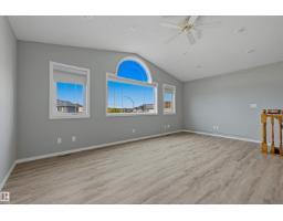 8903 176 Av Nw, Edmonton, AB T5Z0A7 Photo 20