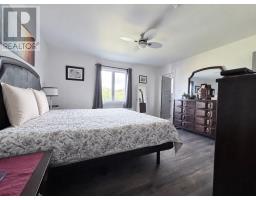 8 Parkway Heights thumbnail 15