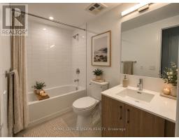 2201 - 4010 Eglinton Avenue W, Toronto, ON M9A0G5 Photo 8