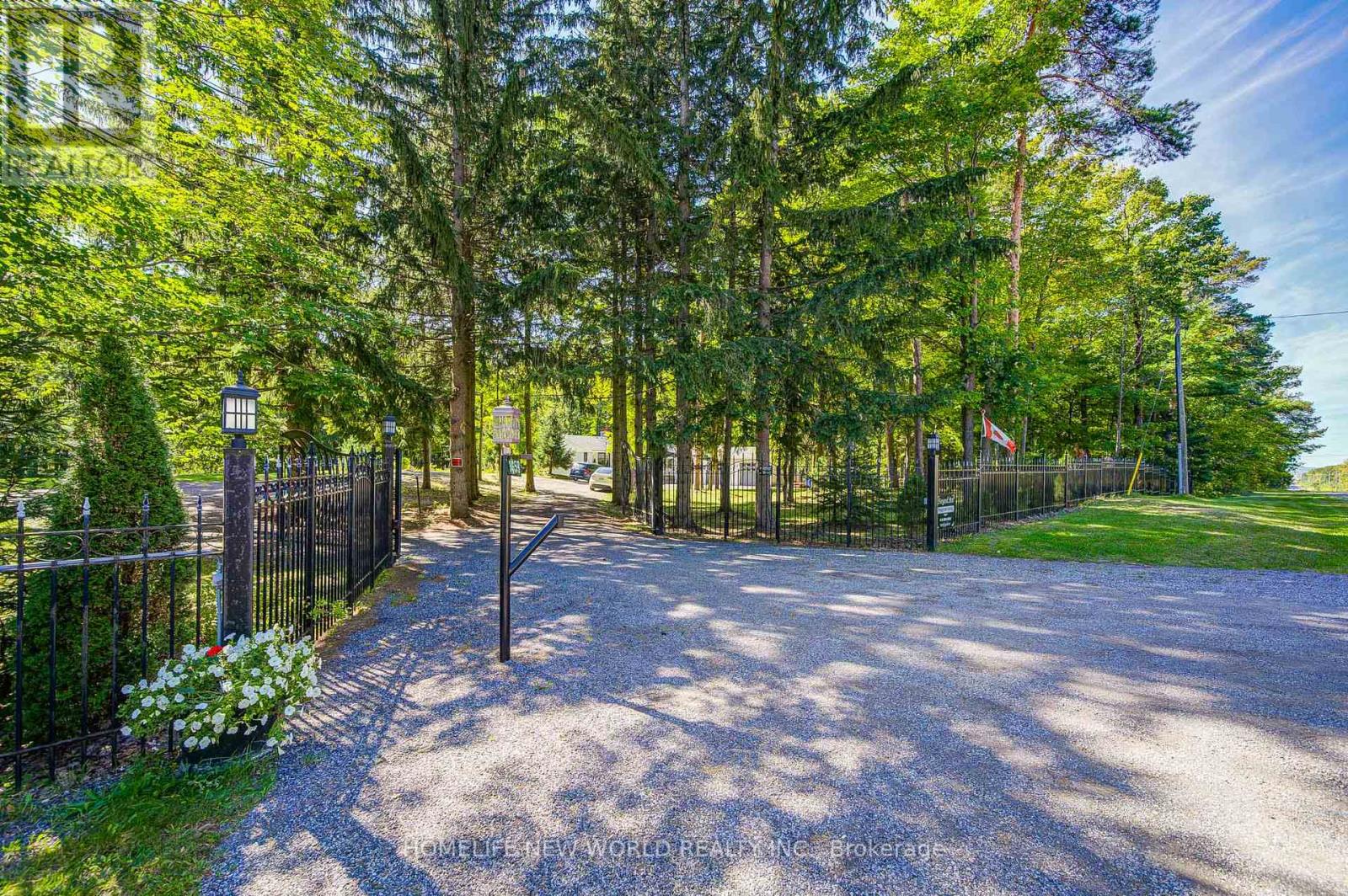 3659 AURORA ROAD, Whitchurch-Stouffville — photo 2