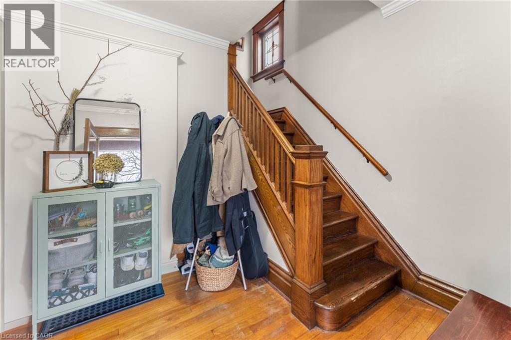 58 HOHNER Avenue — photo 3