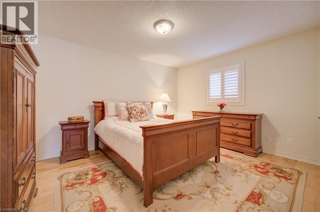 517 STARBOARD Crescent - Image 24