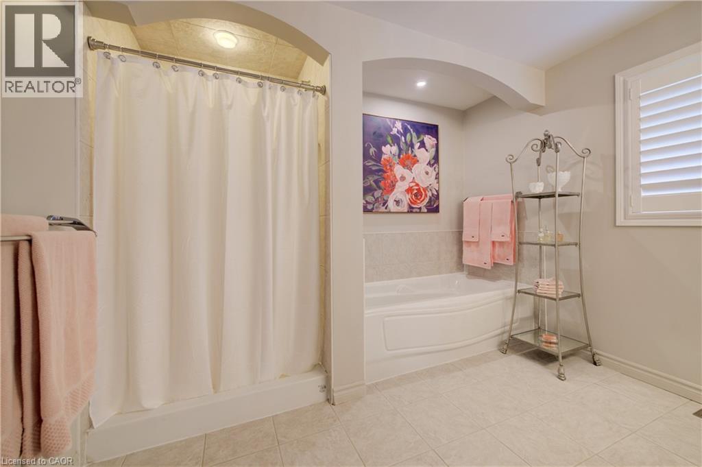 517 STARBOARD Crescent - Image 30