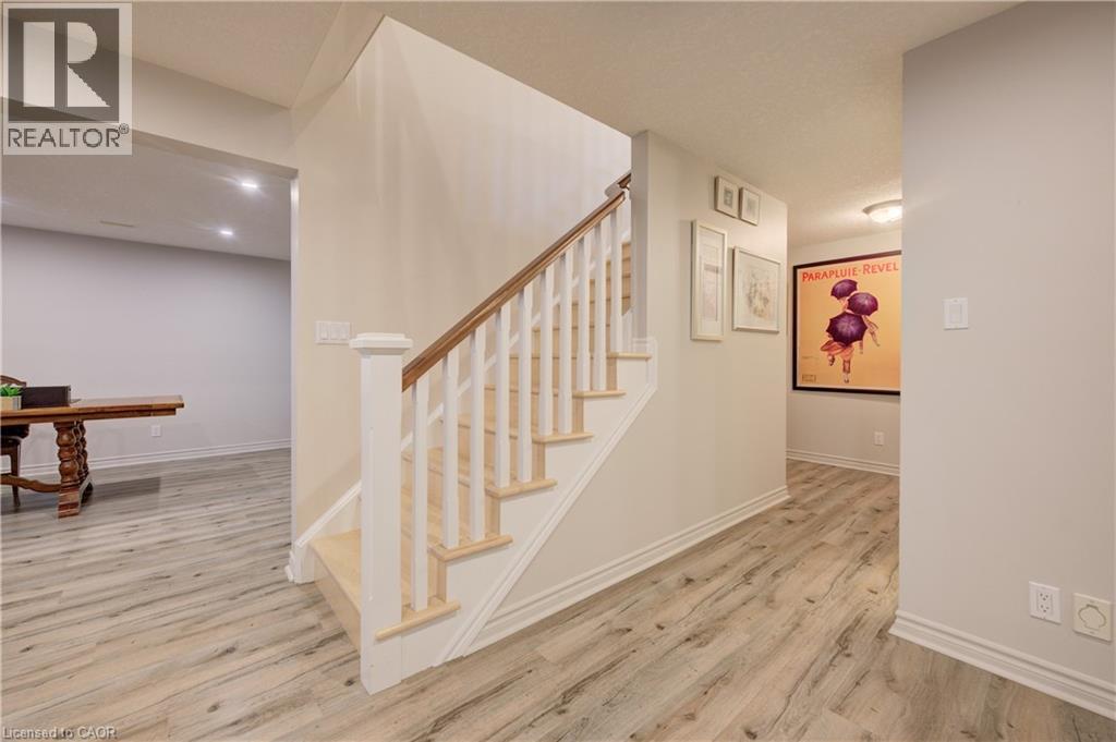517 STARBOARD Crescent - 31