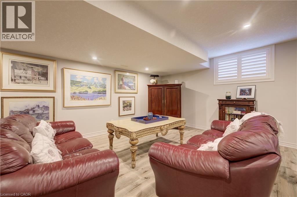 517 STARBOARD Crescent - Image 33