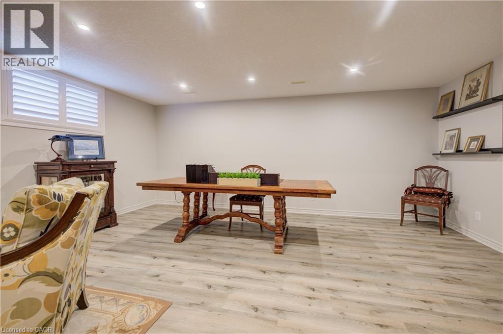 517 STARBOARD Crescent - Image 35