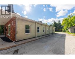 239 Ontario Street, Sarnia, ON N7T1L6 Photo 21