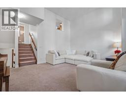 4pc Bathroom - 103 Panatella Road Nw, Calgary, AB T3K0S7 Photo 6