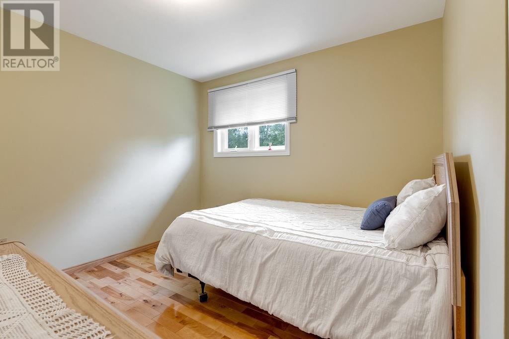 3166 Algonquin Road - Image 21