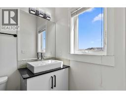 11 Skyview Point Heath Ne, Calgary, AB T3N0L7 Photo 28