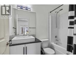 11 Skyview Point Heath Ne, Calgary, AB T3N0L7 Photo 33