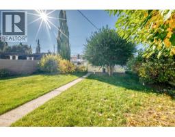 4pc Bathroom - 435 51 Avenue, Calgary, AB T2V0A2 Photo 10