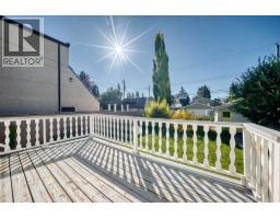 Primary Bedroom - 435 51 Avenue, Calgary, AB T2V0A2 Photo 9
