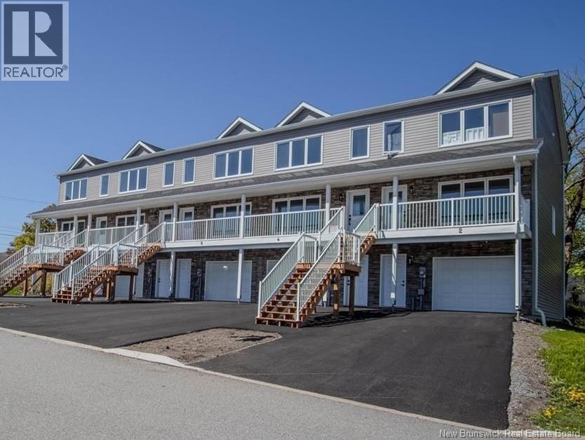 4 Rockingstone Drive