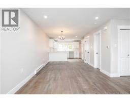 4 Rockingstone Drive, photo 8
