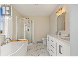 172 Lanark Drive thumbnail 21