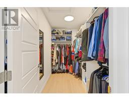 172 Lanark Drive thumbnail 22