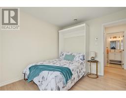 172 Lanark Drive thumbnail 24