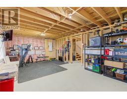 172 Lanark Drive thumbnail 31