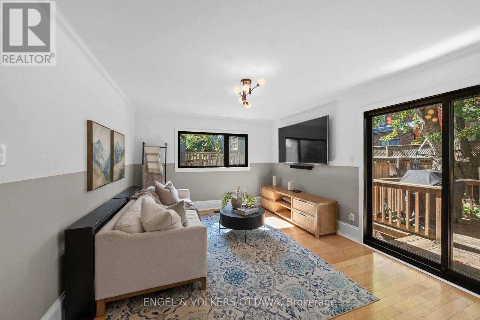 41 IVY CRESCENT - Image 19