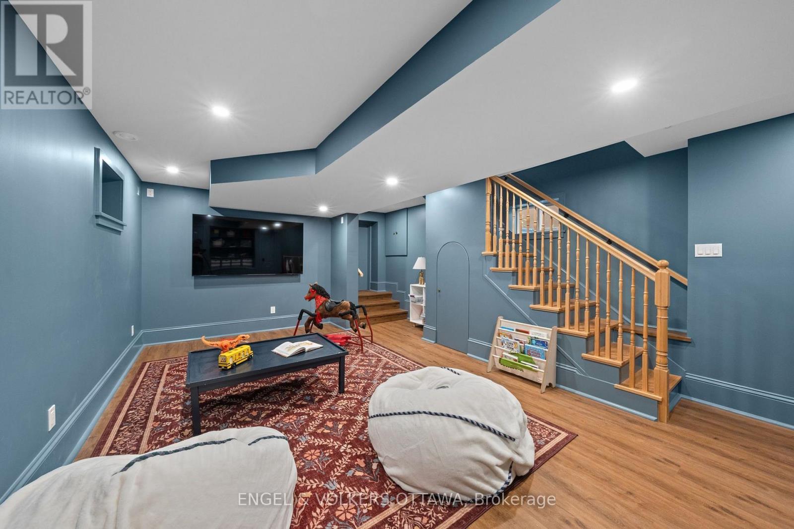 41 IVY CRESCENT - Image 39