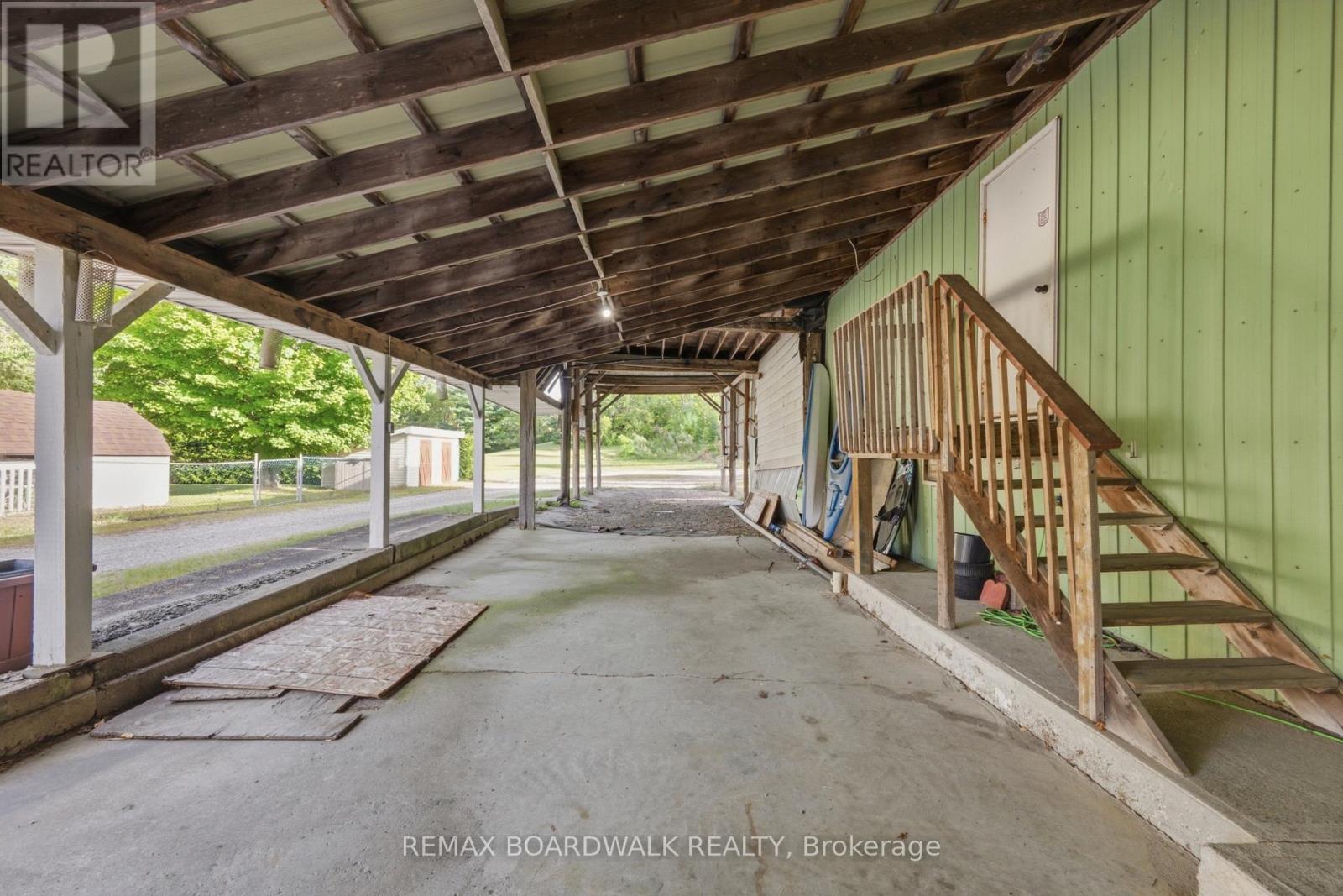 2725 MCINTOSH ROAD - Image 20