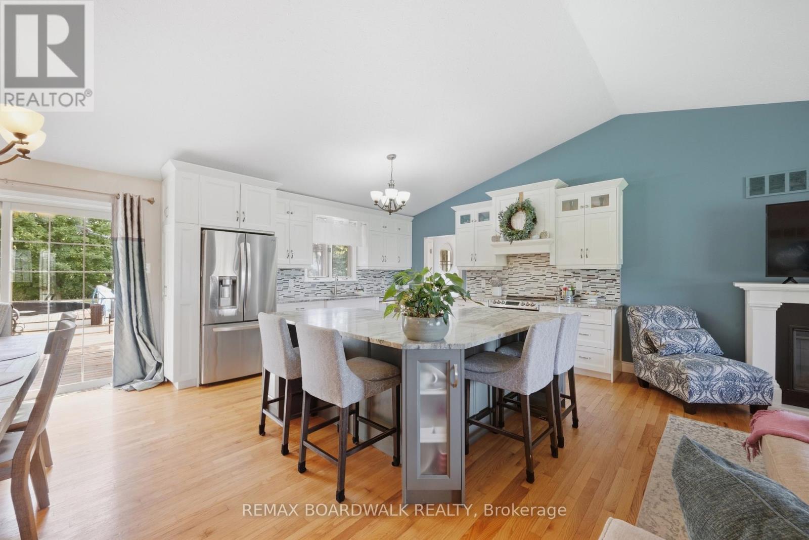 2725 MCINTOSH ROAD - Image 31