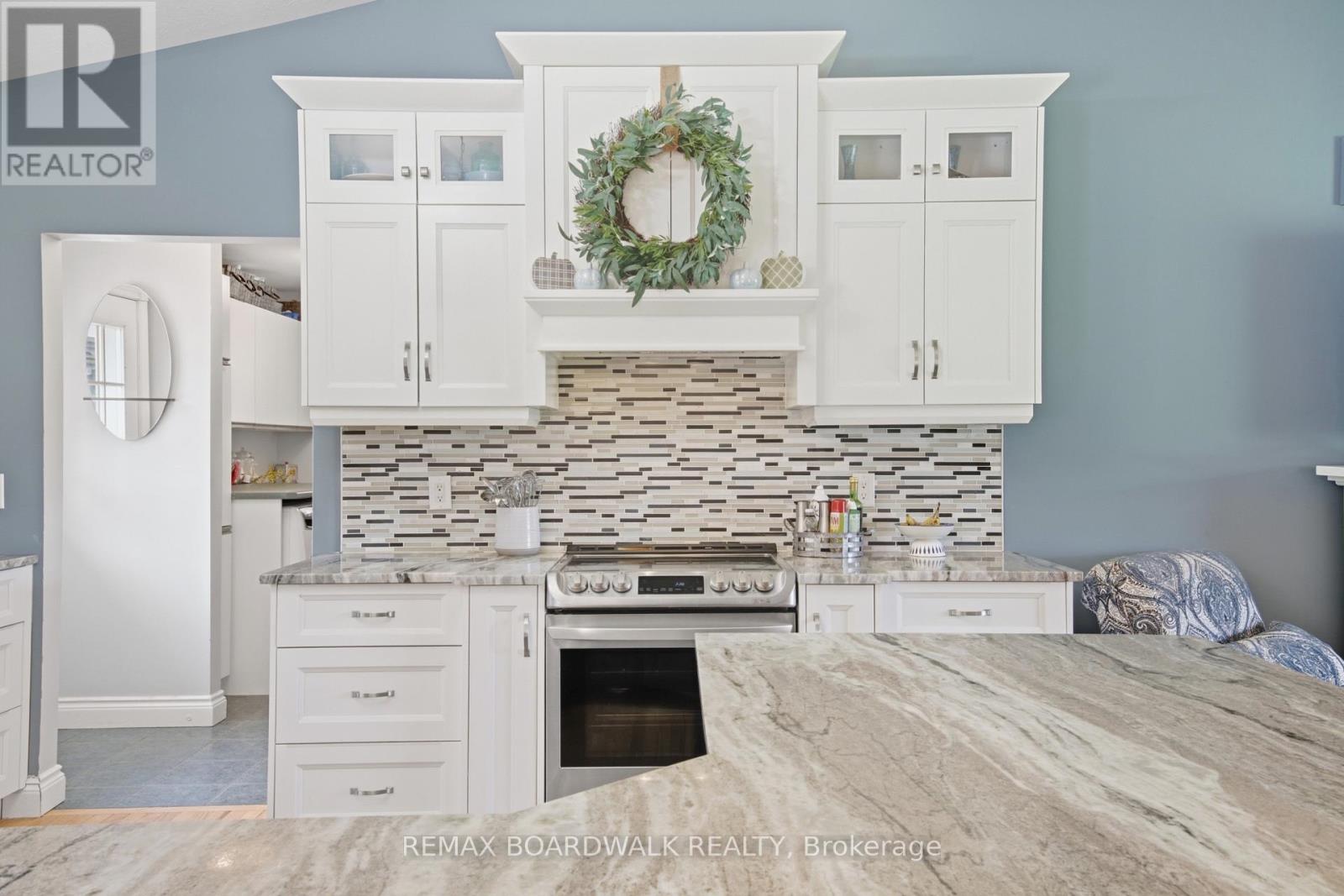 2725 MCINTOSH ROAD - Image 34