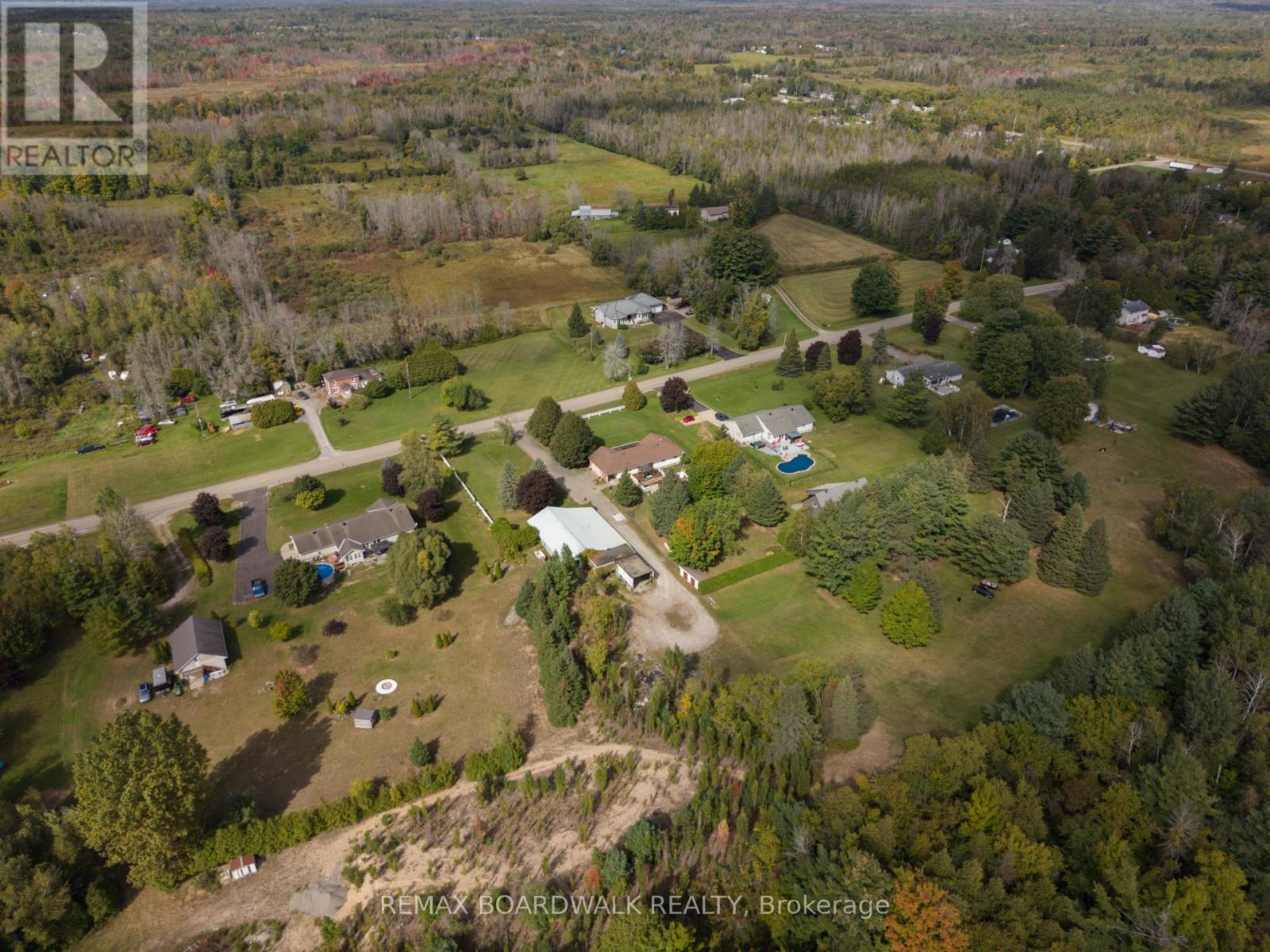 2725 MCINTOSH ROAD - Image 8