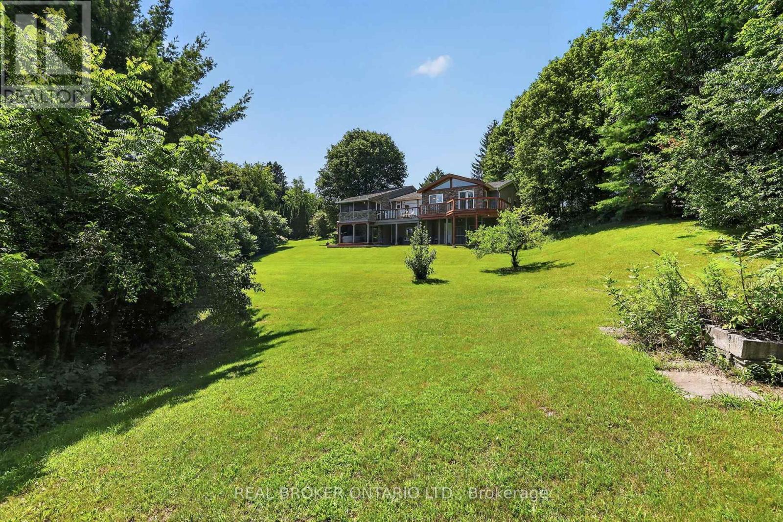 20417 CENTRE STREET - Image 44