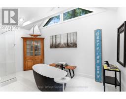 Laundry room - 103 Green Point Road, Tiny, ON L9M2H7 Photo 7
