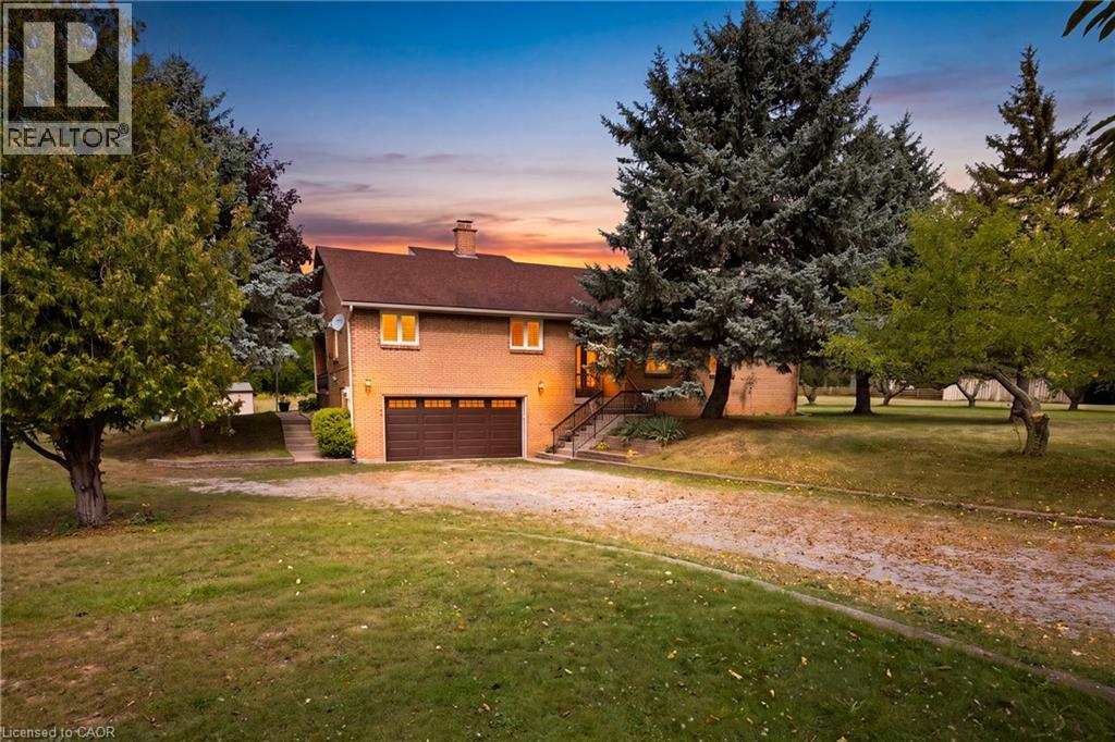 Photo of 335 YORK Road