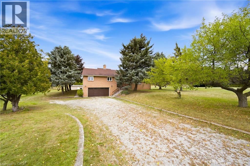 Photo of 335 YORK Road