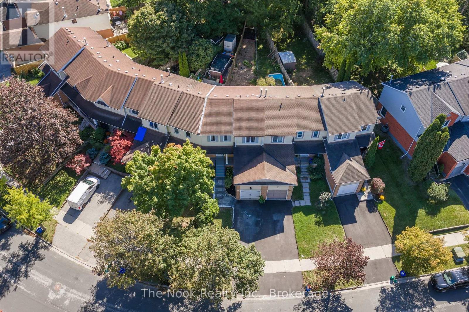 38 GALBRAITH COURT - 41