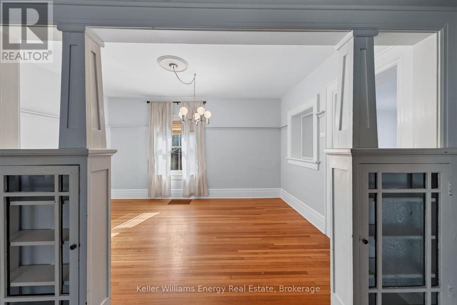 3 DOWNES AVENUE - 17
