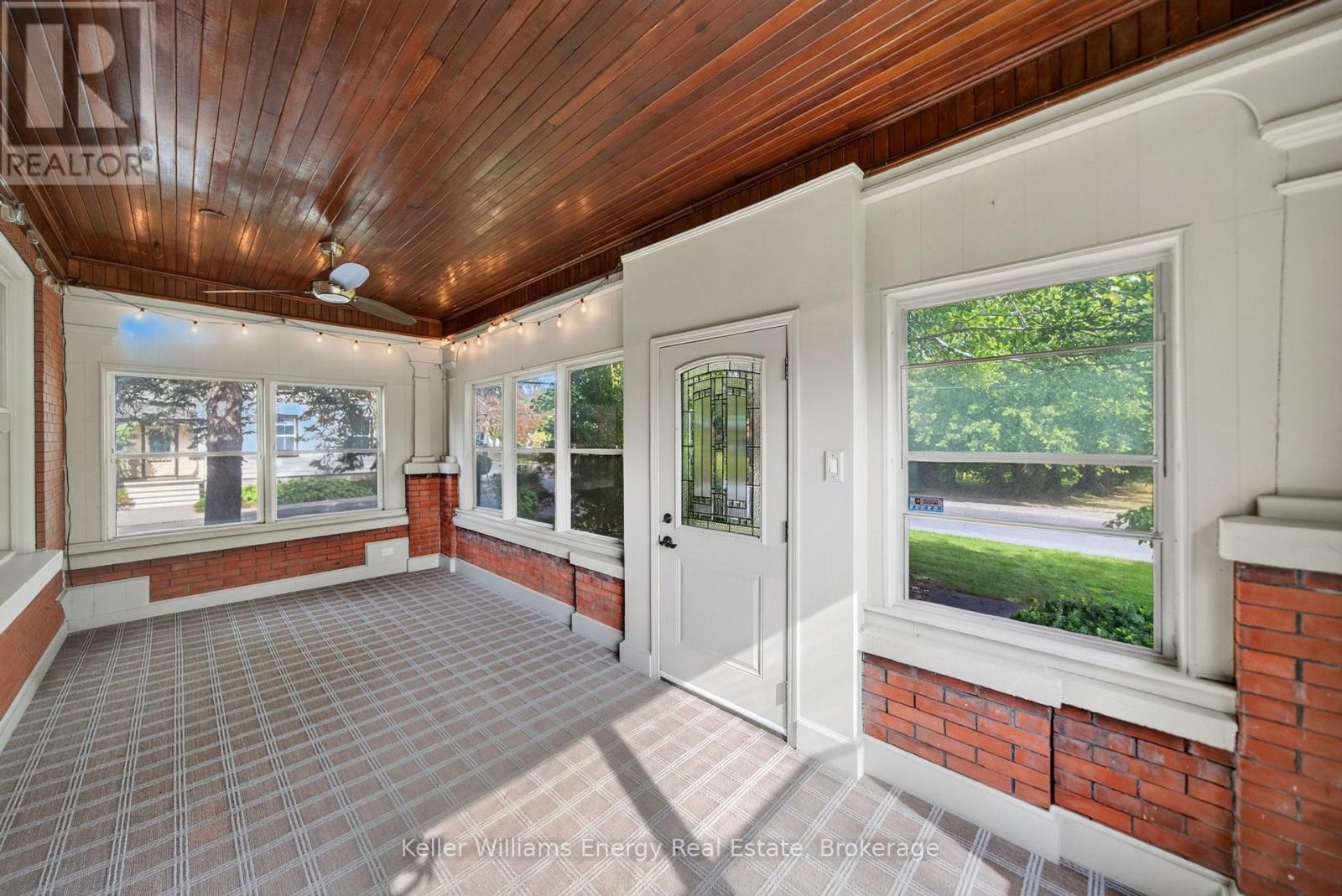 3 DOWNES AVENUE - 3