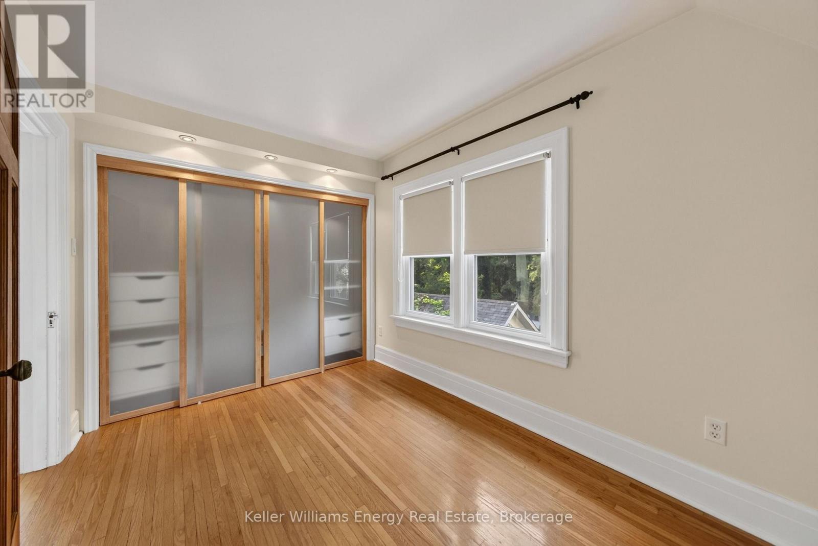 3 DOWNES AVENUE - 35