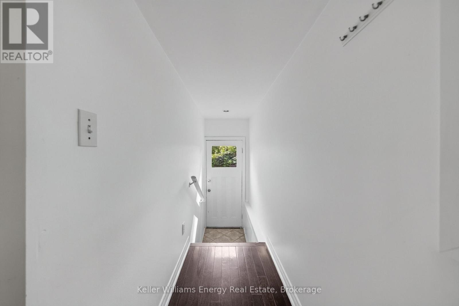 3 DOWNES AVENUE - 46