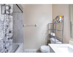 427 Windsfields Farm Drive W, Oshawa, ON L1L0M1 Photo 32