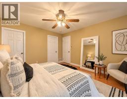 11027 Leathorne, Windsor, ON N8P1W9 Photo 16