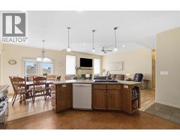 4pc Bathroom - 5909 62 Avenue, Ponoka, AB T4L1J5 Photo 8