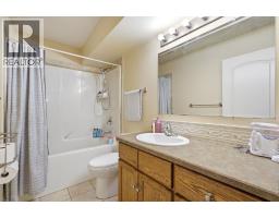 5909 62 Avenue, Ponoka, AB T4L1J5 Photo 32
