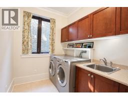 2509 Mcbain Avenue, Vancouver, BC V6L2C5 Photo 25