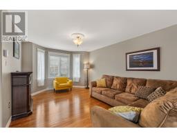 86 Hollyberry Drive thumbnail 10