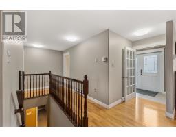 86 Hollyberry Drive thumbnail 14