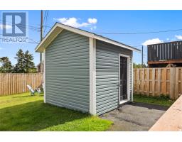 86 Hollyberry Drive thumbnail 32
