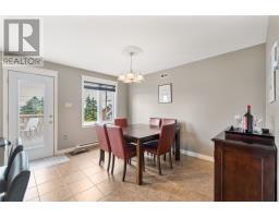 86 Hollyberry Drive thumbnail 5