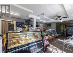 104 & 105 - 928 Lake Drive E, Georgina, ON L0E1L0 Photo 11